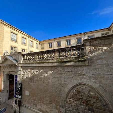 La Cachette De L'Horloge - Ac Clim - Wifi - 100M Palais Des Papes Apartment Avignon Ngoại thất bức ảnh
